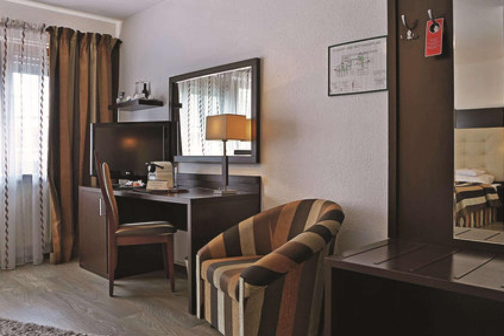 Hotel Empfinger Hof, Sure Hotel Collection by Best Western Empfingen Exterior foto